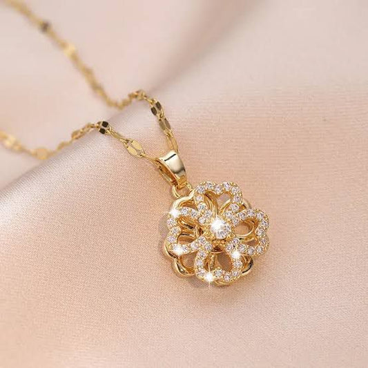 Lucky Bloom Clover Necklace