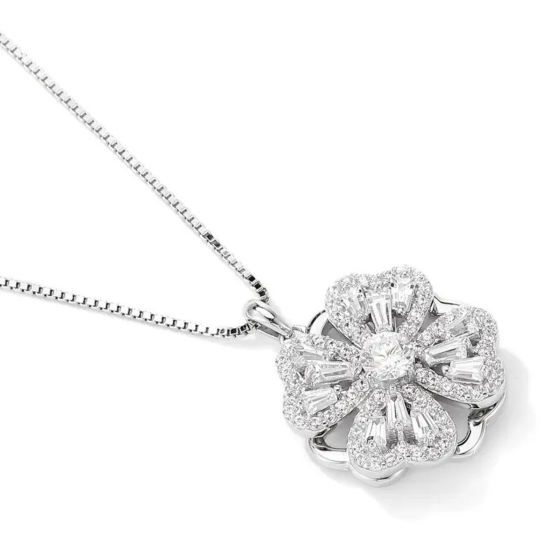 Lucky Bloom Clover Necklace