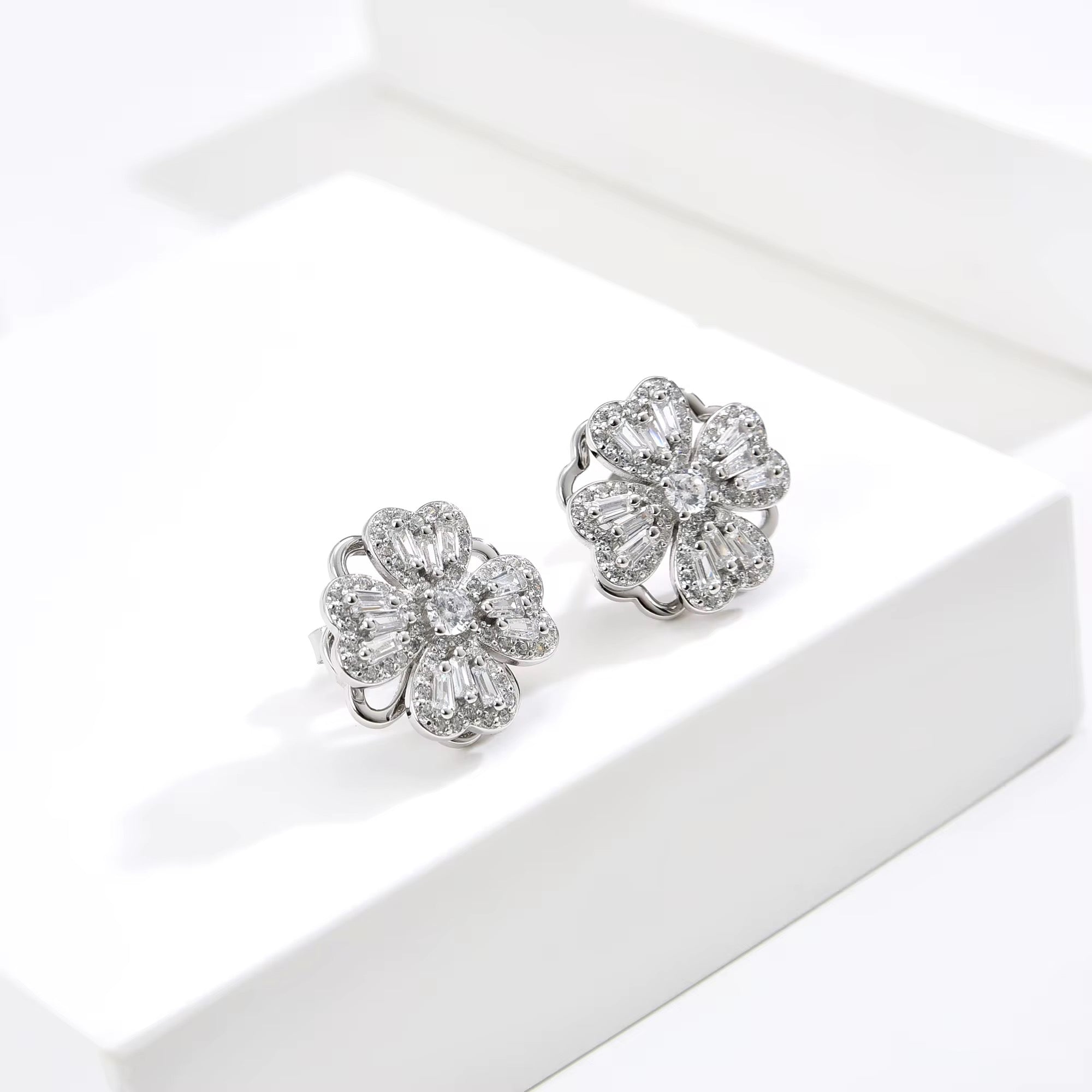 Four Leaf Clover Heart Complete Set