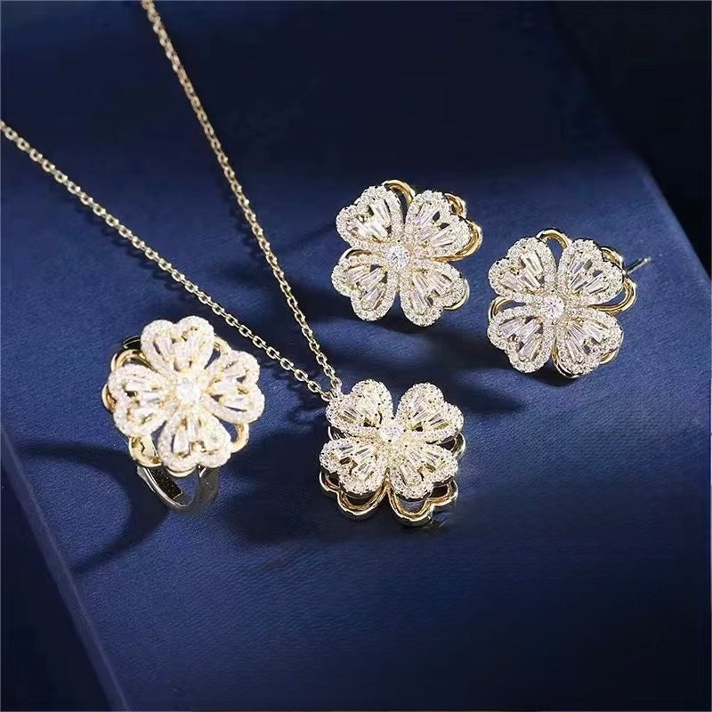 Four Leaf Clover Heart Complete Set