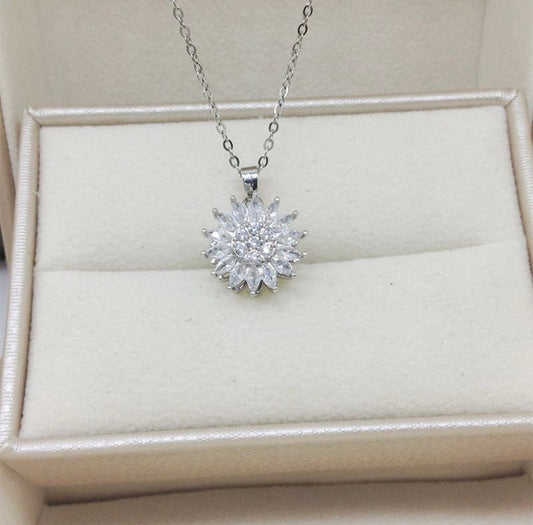 Spinning Bloom 3- Piece Silver Set