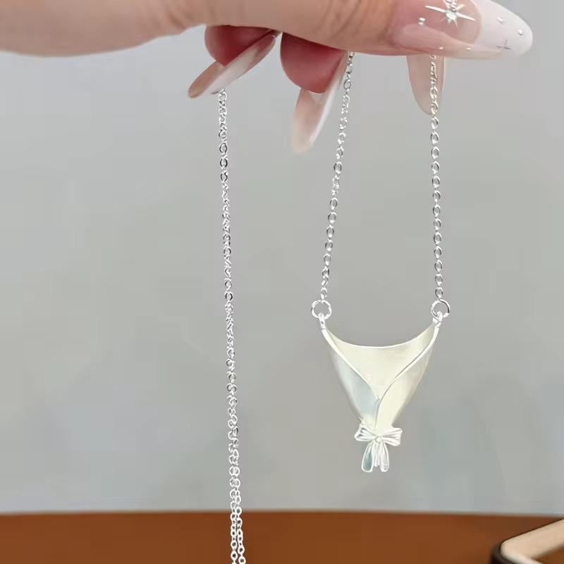 Flower Bouquet Necklace