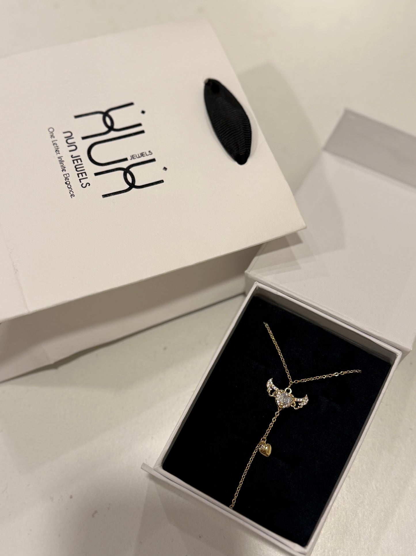 Wings of Grace Hand Chain