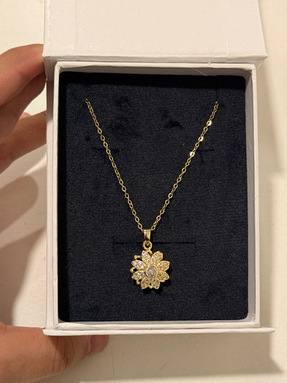 Flower Spinning Bloom Necklace