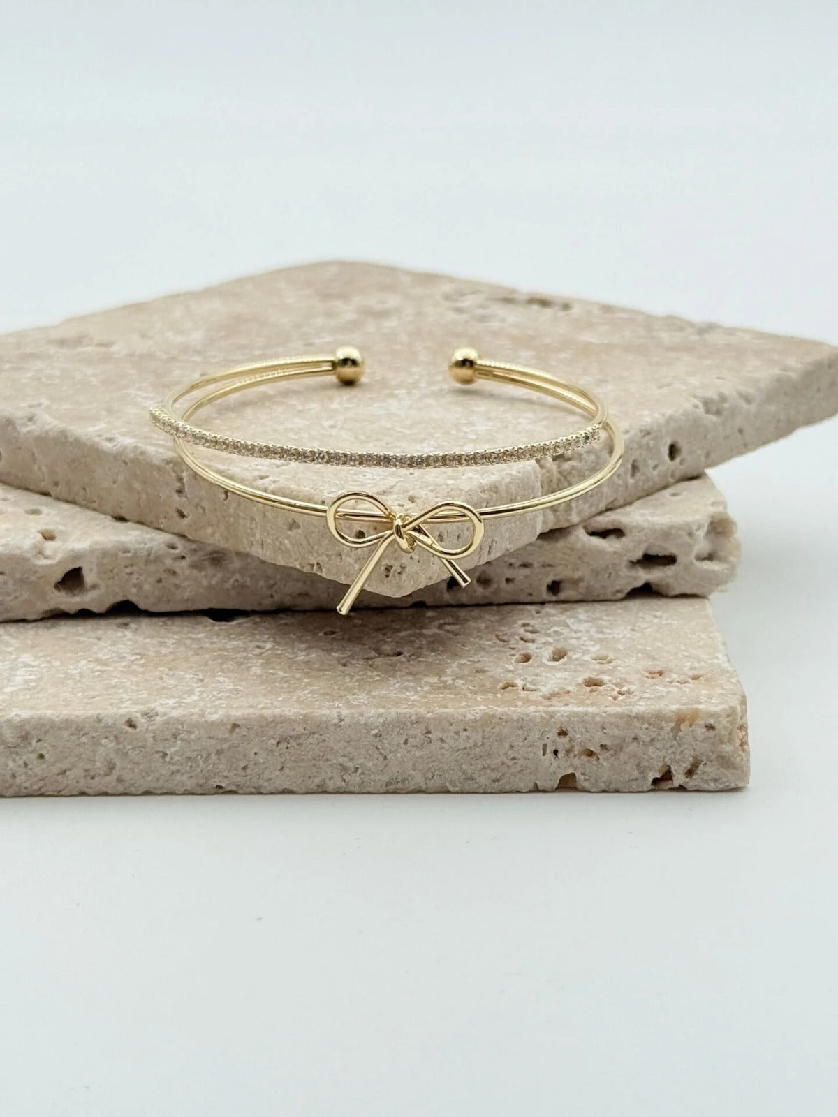 Dainty Crystal Bow Bangle